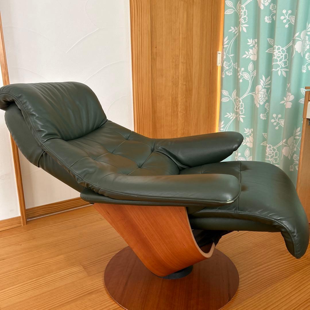 カリモク　ザファーストM