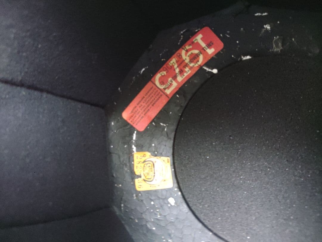 BELL MOTO lll ビンテージ　内装・アゴひも新品　サイズXL位　目深