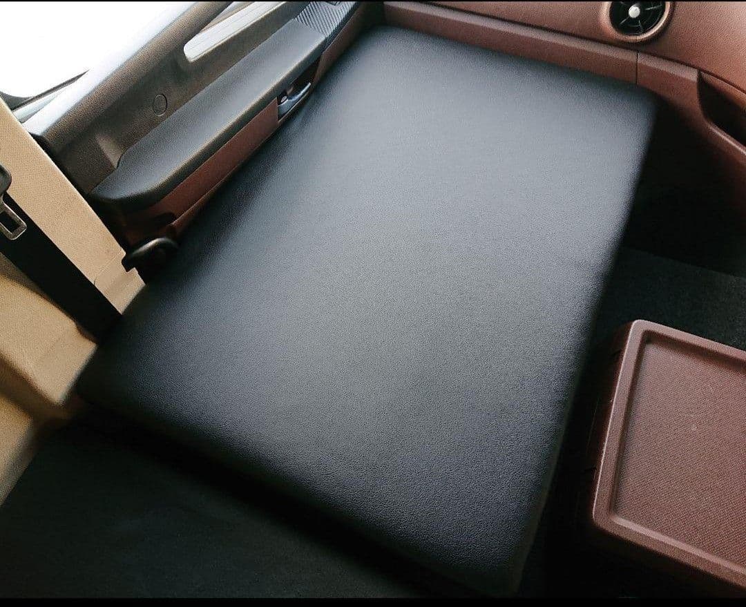 【新品】17プロフィア◆フラット助手席 ブラックレザー◆支柱キット付属