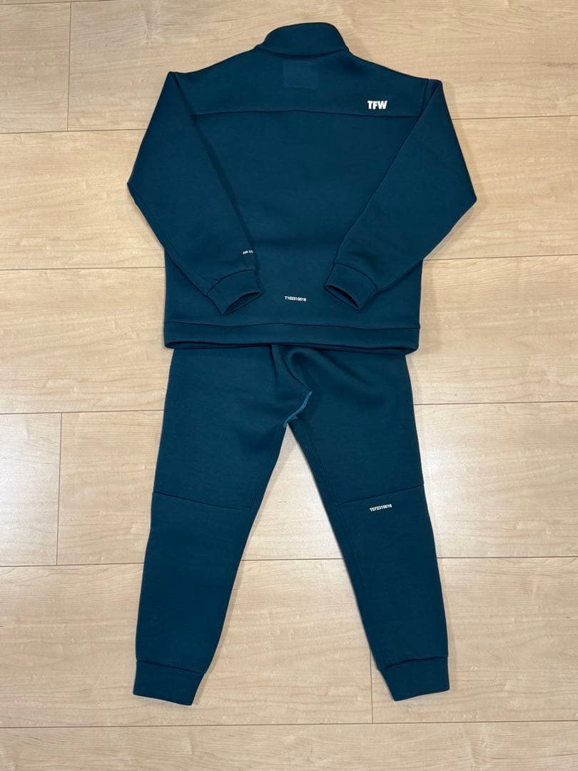 【TFW49】セットアップ　Mサイズ