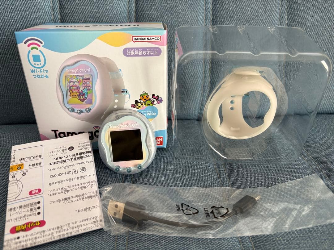 BANDAI たまごっちuniホワイト