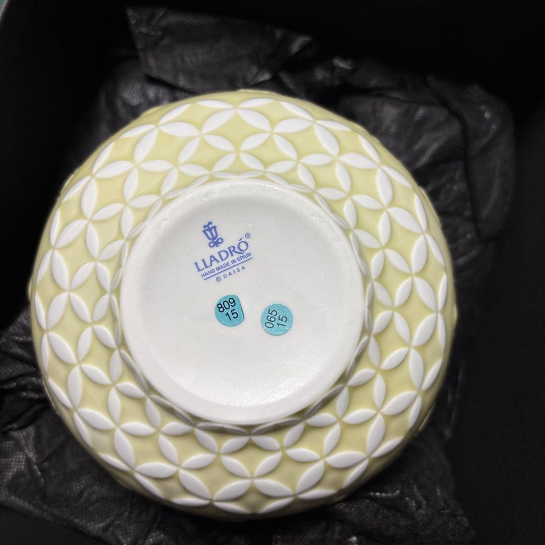 希少✨ LLADRO リヤドロ 花瓶 花器 フラワーベース 陶器 クリーム色