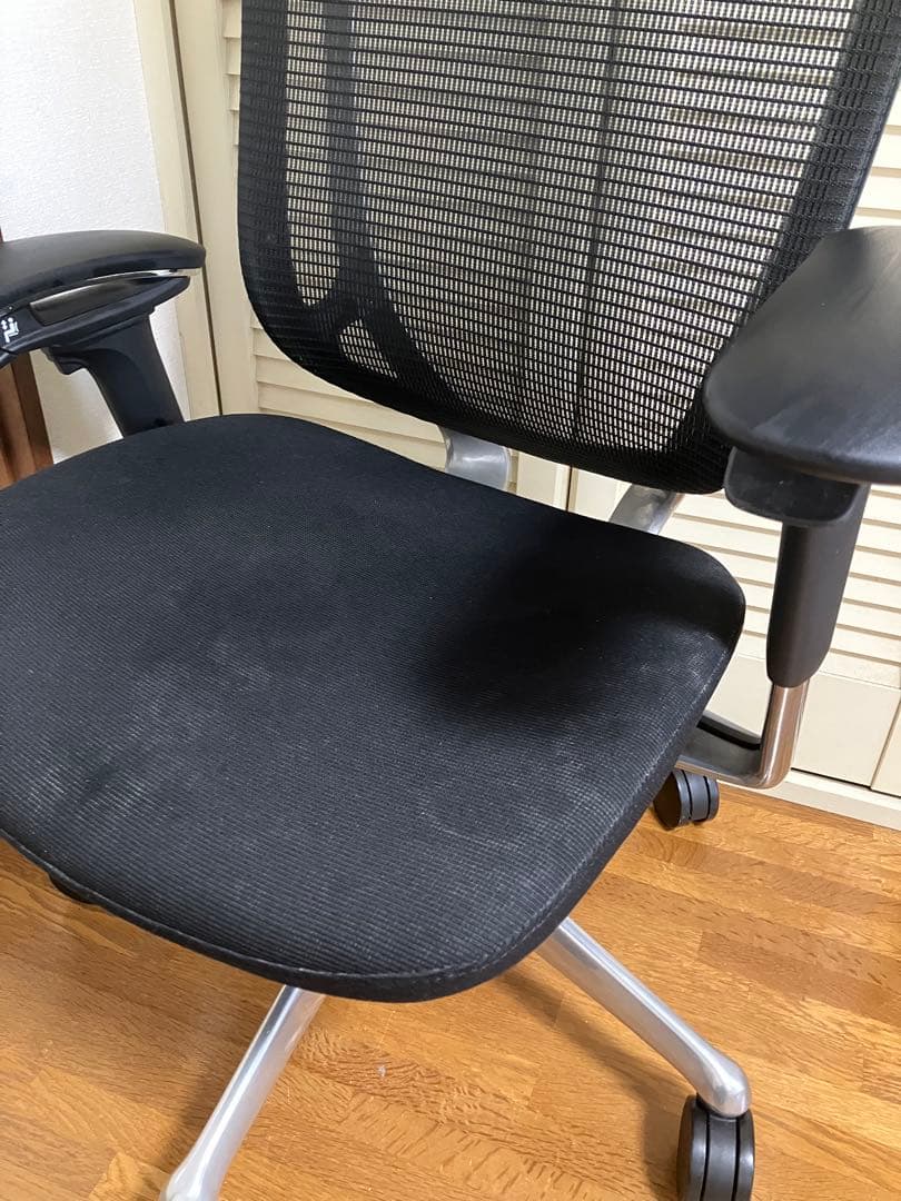 オカムラ　コンテッサセコンダ