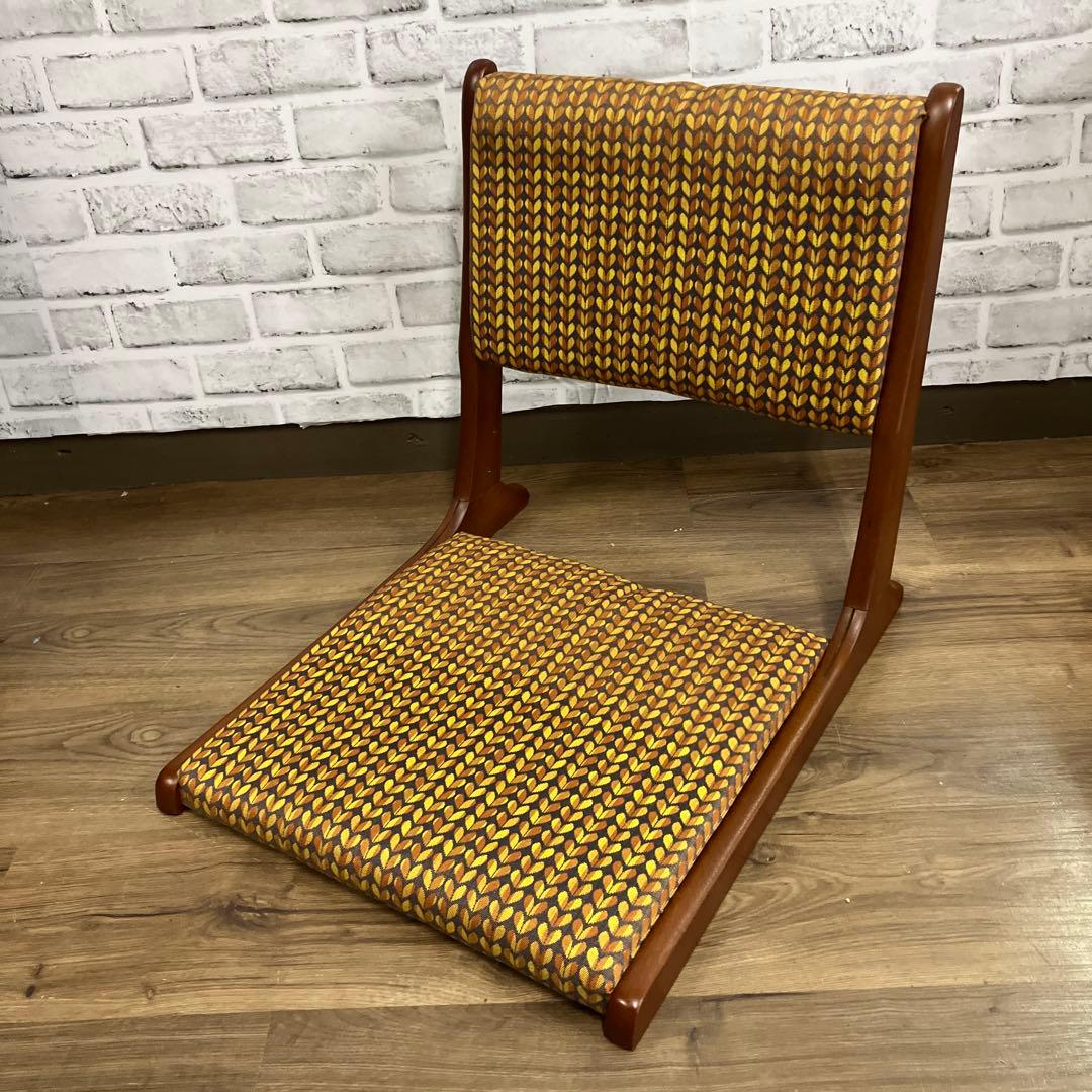 A-2 ②アンティーク レトロポップ 昭和レトロ 折り畳み座椅子 幾何学模様