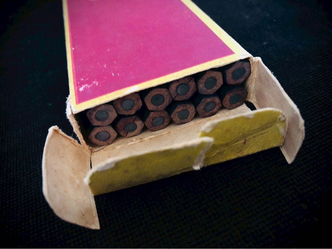 貴重！戦前（昭和13年）トンボ鉛筆8000番　最高級製図用鉛筆 「6B」12本