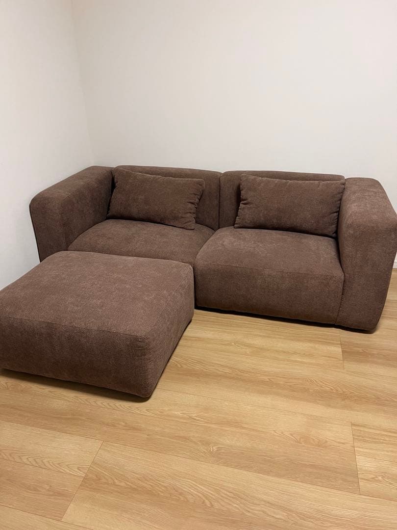 建売新築購入時付いてきた新品未使用品　 クッションソファ 2人掛け 足掛け付き