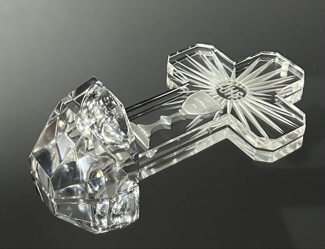 BACCARATバカラ/※極希少型 美品　キリスト クロス十字架　壁掛け聖水盤