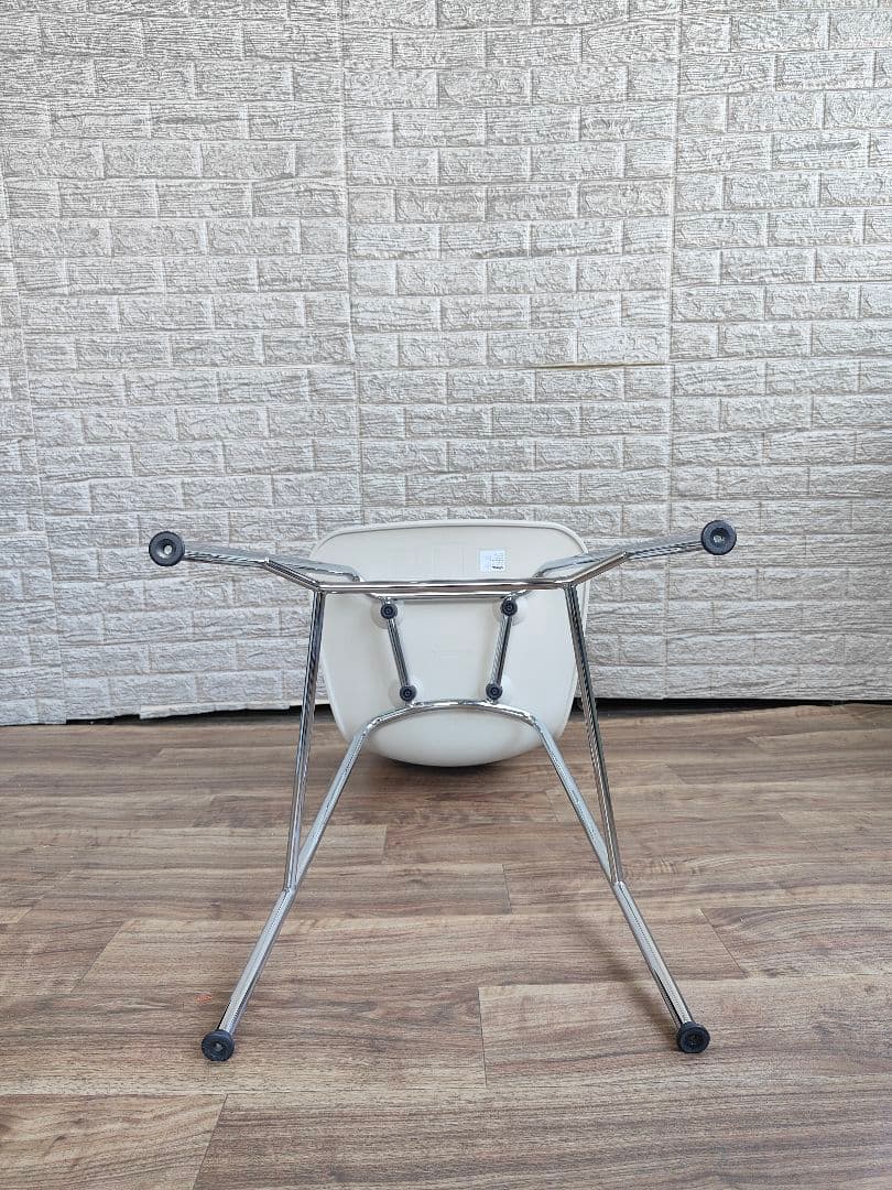vitra ヴィトラ HAL RE スツール ミディアム コットンホワイト 1