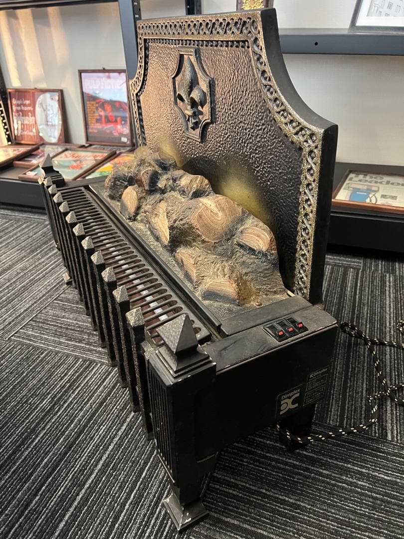 入手困難DIMPLEX 中世ヨーロッパ 西洋風 電気暖炉 アンティーク 城の暖炉