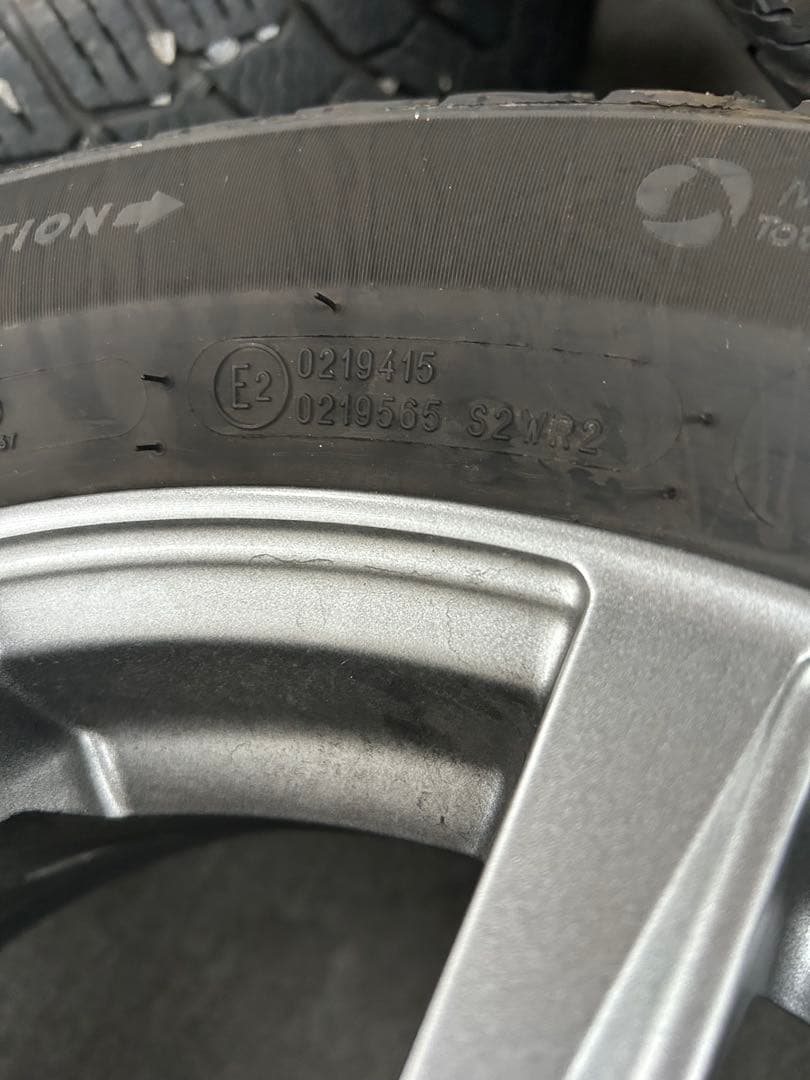 スタッドレスタイヤ 185/65 R15 5スポークホイールセット