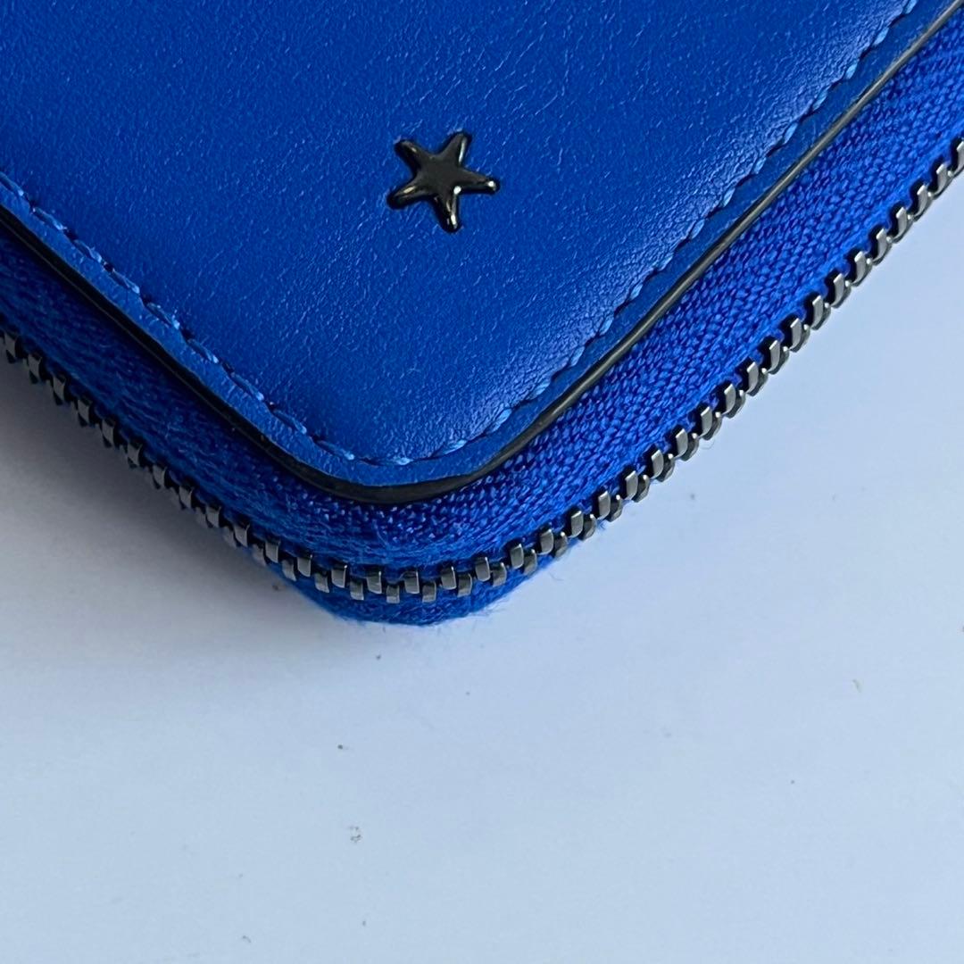 YoU-K ✨　JIMMY CHOO 　ラウンドジップ　財布　青　スタッズ