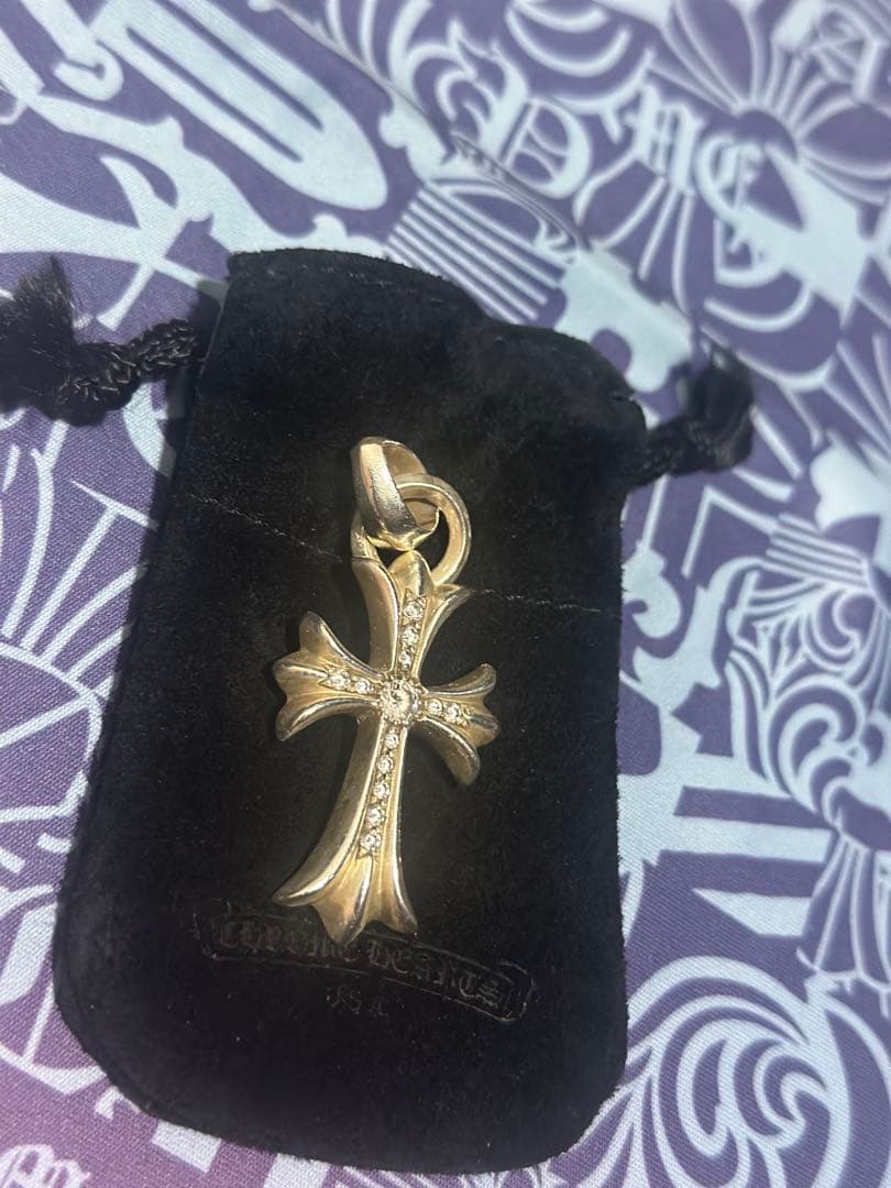 メルカリ購入品　スモールクロスwithベイル パヴェ