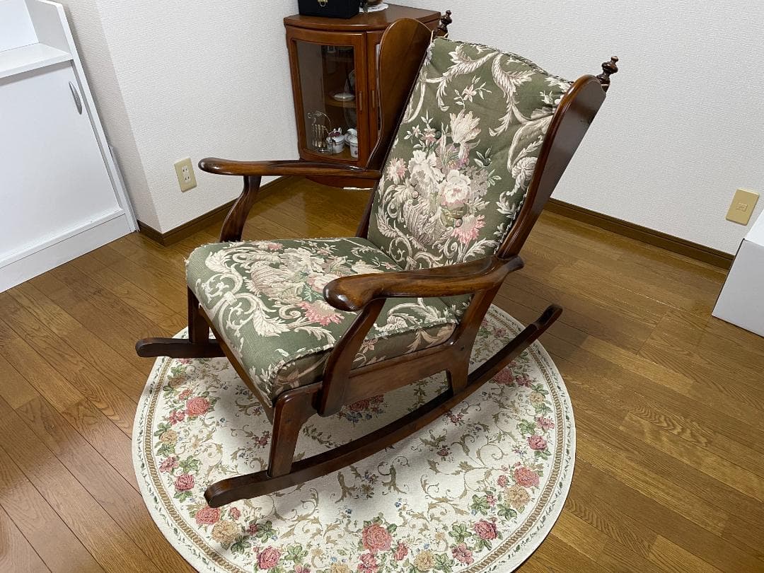 カリモク家具　ロッキングチェア