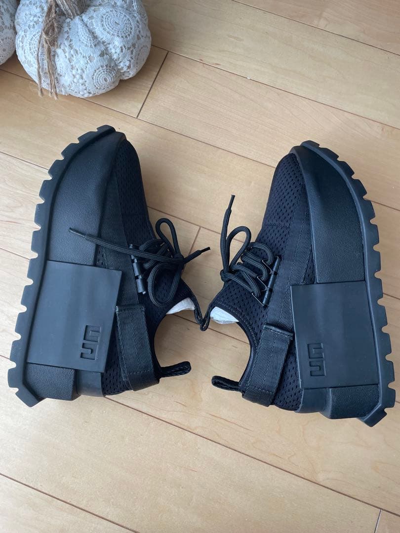 【美品✨】UNITED NUDE Roko Space （BLACK）