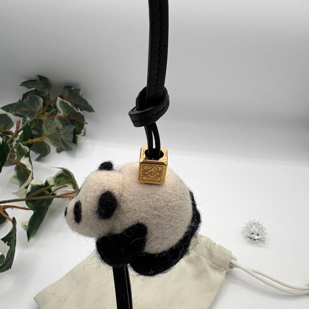 【♡hami様】ロエベ　パンダ　チャーム