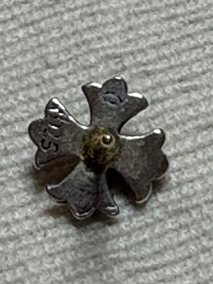 値下げ クロムハーツ ＣHプラス クロスピアス(片耳用) シルバー925