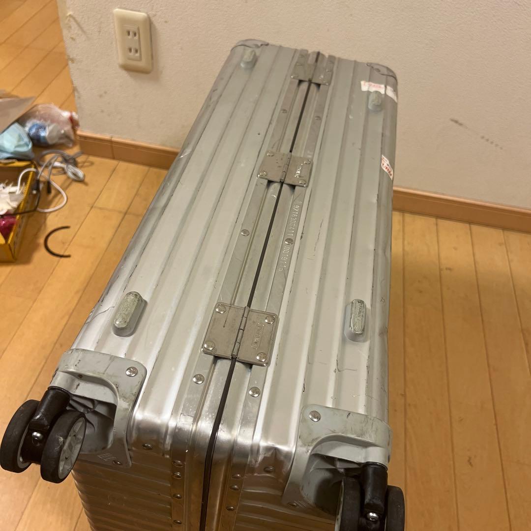 【週末限定値下げ/レア・訳あり】リモワ スーツケース クラシック フライト 4輪