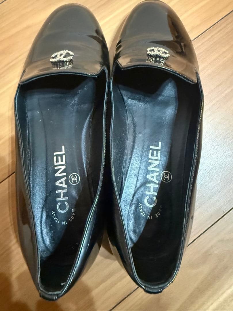 CHANEL パール付きオペラシューズ