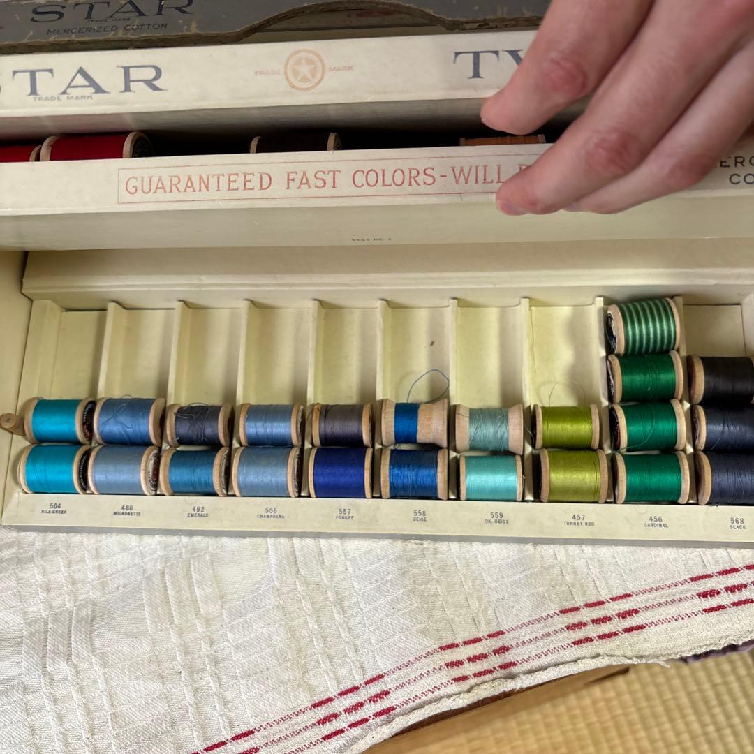 USA ビンテージ　販売促進　糸什器　糸ケースと糸　セット