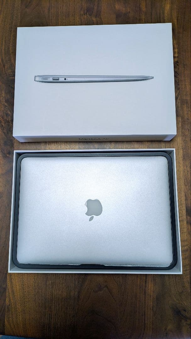 MacBook Air 13″ 2017 8GB/256GB 充放電 80回