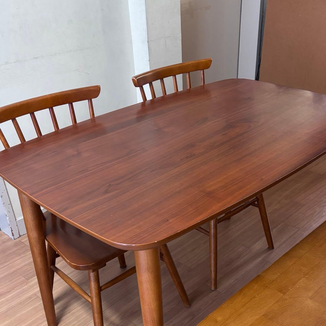 ニトリ　ダイニングテーブルのみ