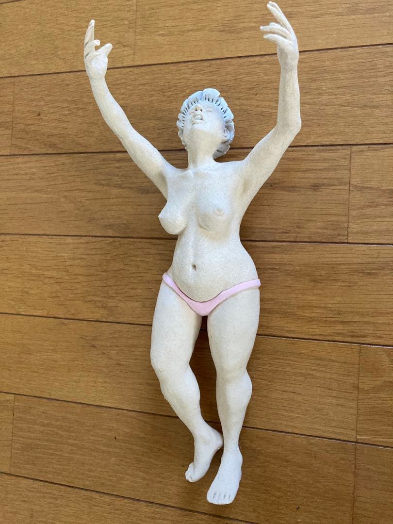 一点物 女性の立体オブジェ（ビキニ） 芸術品