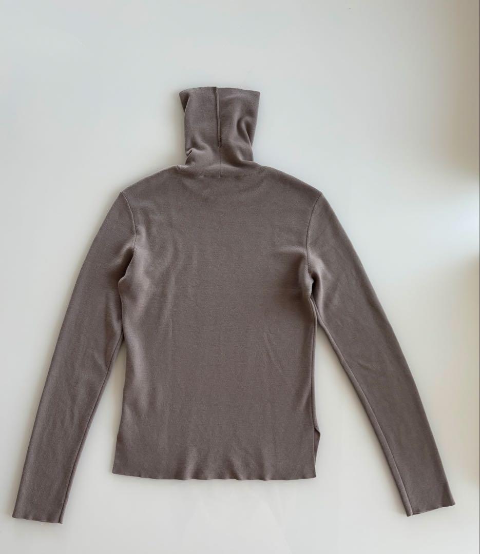 フォクシー　FOXEY グレージュ　 タートルネックニット 長袖　38