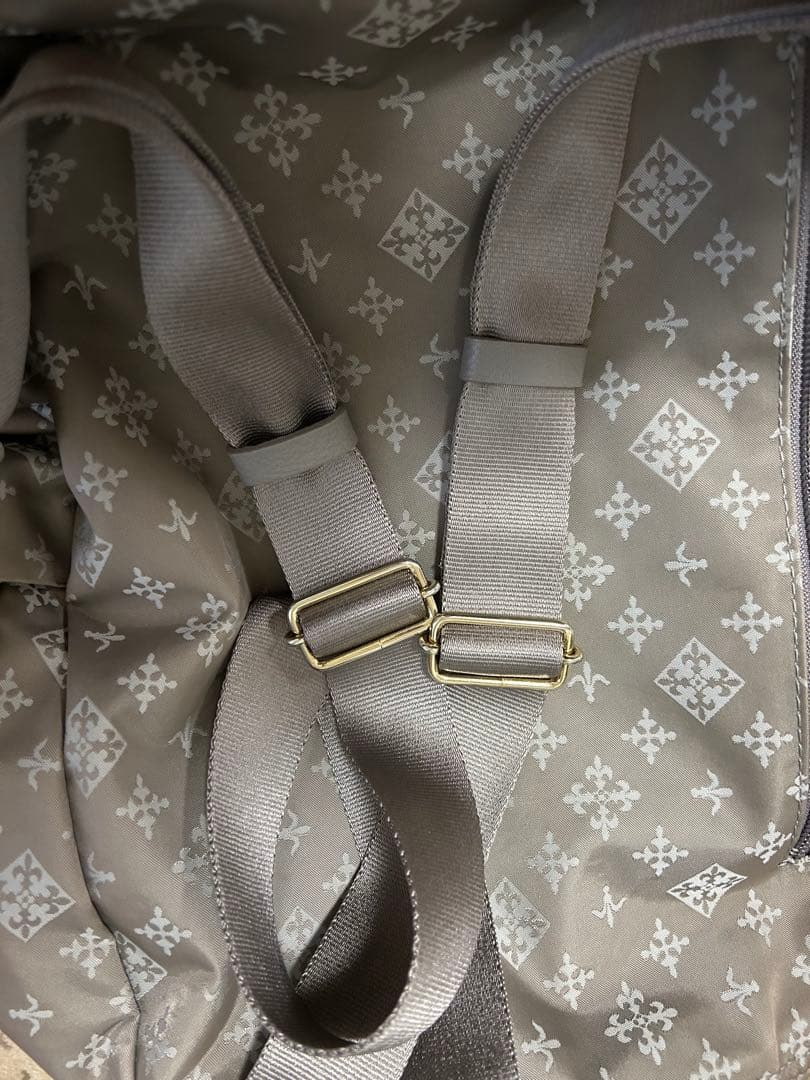 ラシット　グレー　リュック　バックパック