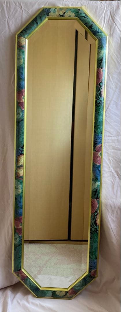 全身鏡 ウォールミラー　八角形　壁掛け　花柄　アンティーク
