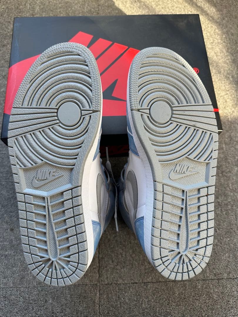 Nike Air Jordan 1 Retro High OG ハイパーロイヤル