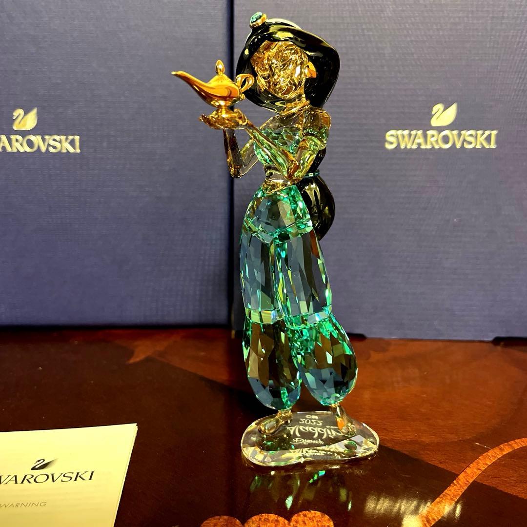 スワロフスキー置物　アラジン　ジャスミン女王