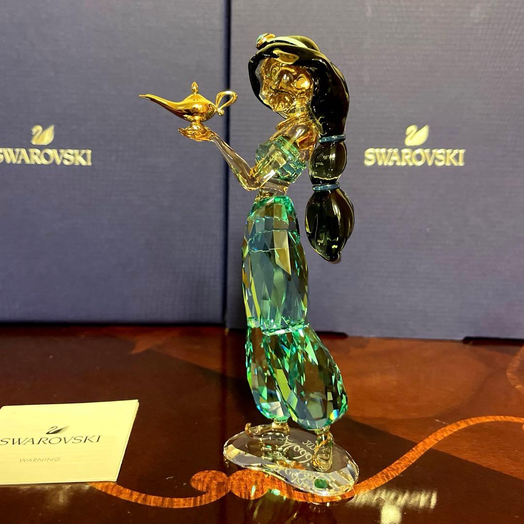 スワロフスキー置物　アラジン　ジャスミン女王