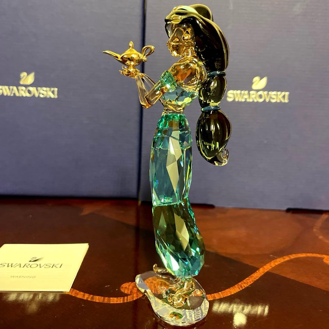スワロフスキー置物　アラジン　ジャスミン女王