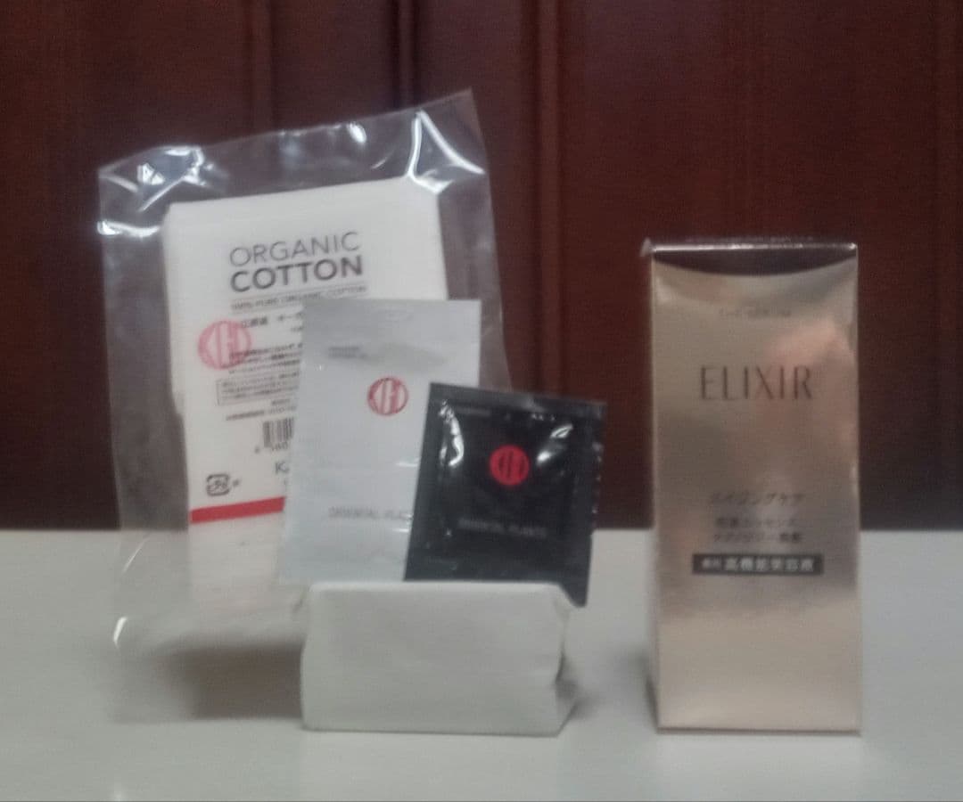 エリクシール ファーミングクリーム 50g+ザ セラムaa 50ml+おまけ