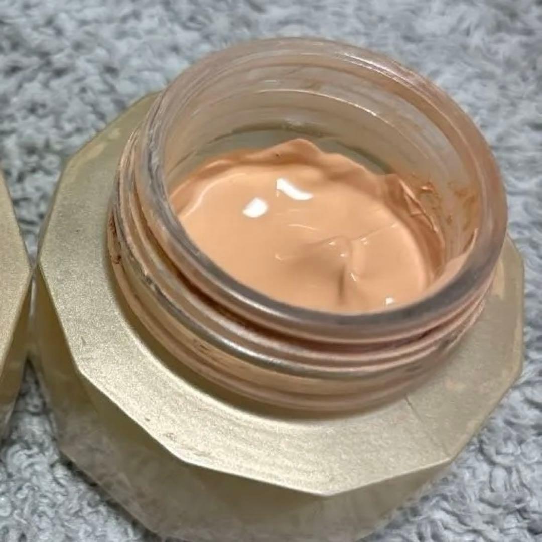 クレ・ド・ポーボーテ ル・フォンドゥタンファンデ OC10