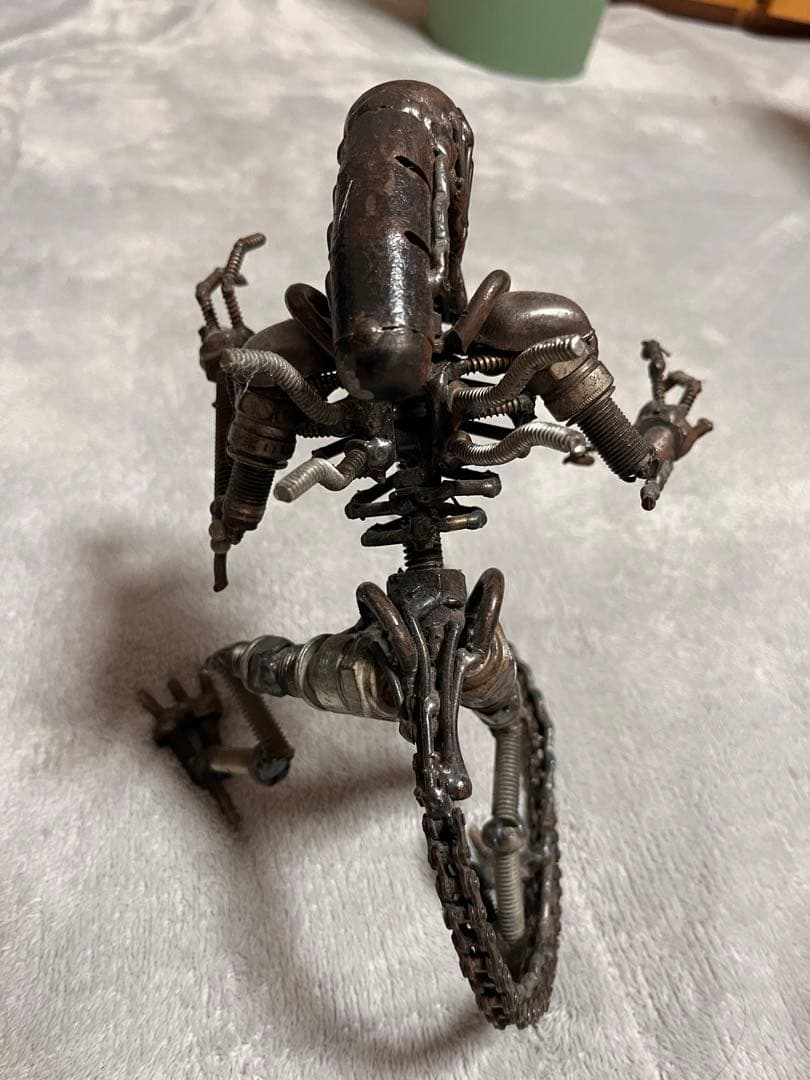 エイリアンVSプレデター メタルアート 廃材アート