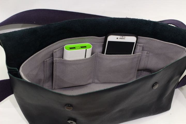 Uni&co.メッセンジャーバッグ　ダークネイビー　Sサイズ