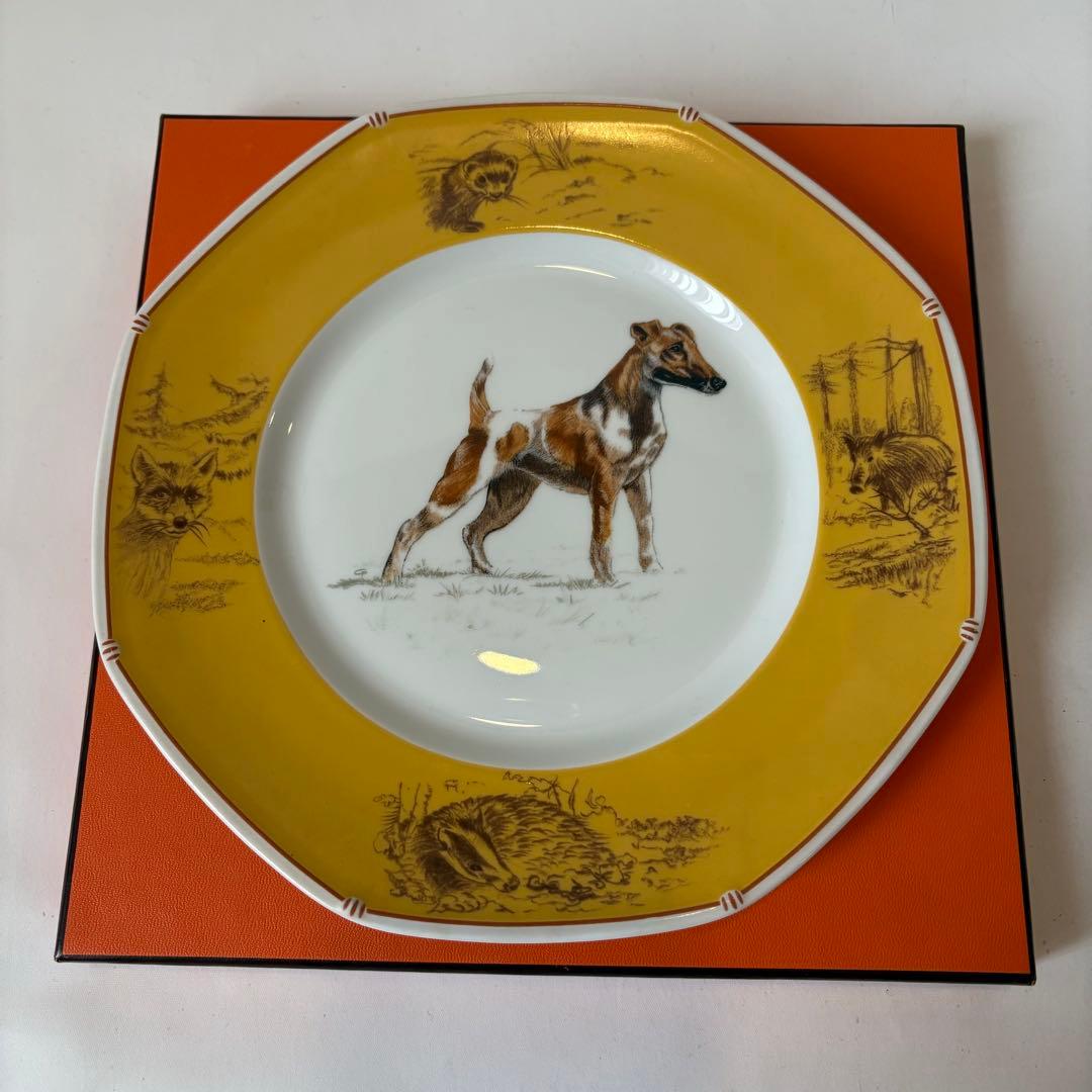 HERMES エルメス シャスシリーズ 犬　ドッグ 皿 新品 箱リボン付