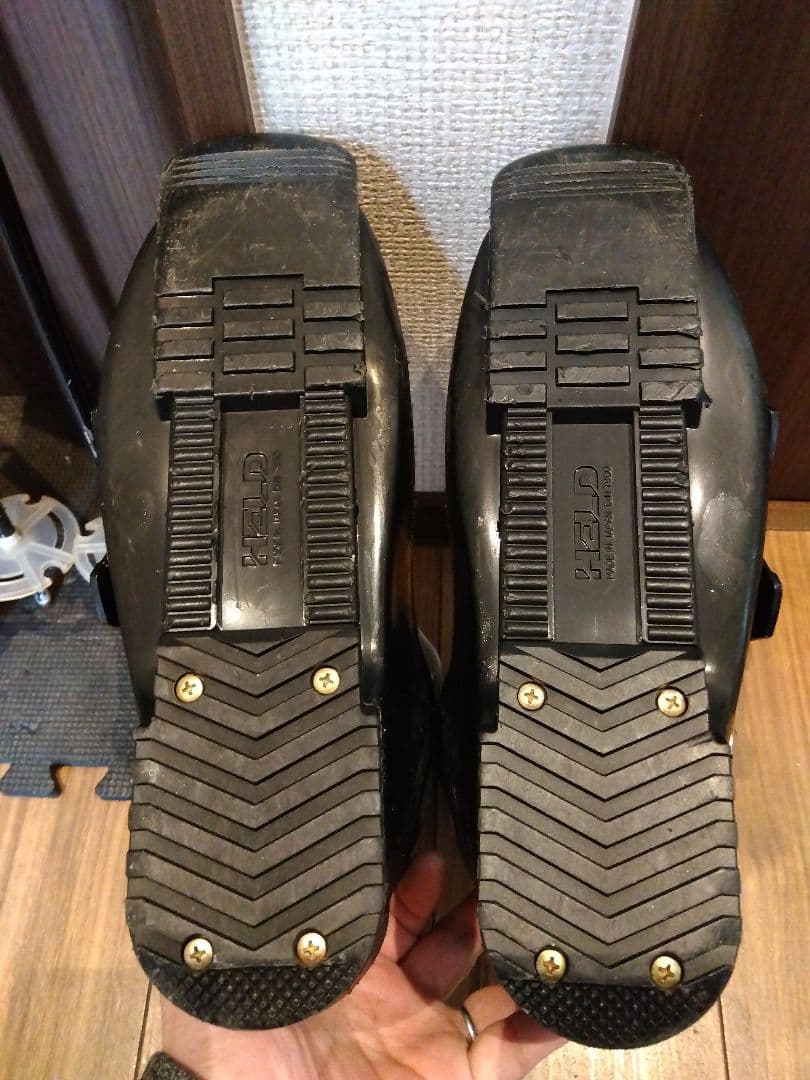 お買い得‼️CARVING/男女兼用/スキーセット・メンテ・WAX済み✔