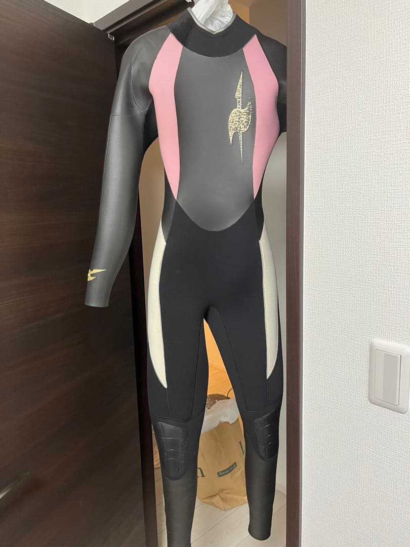 ウェットスーツ フルスーツ　セミドライ