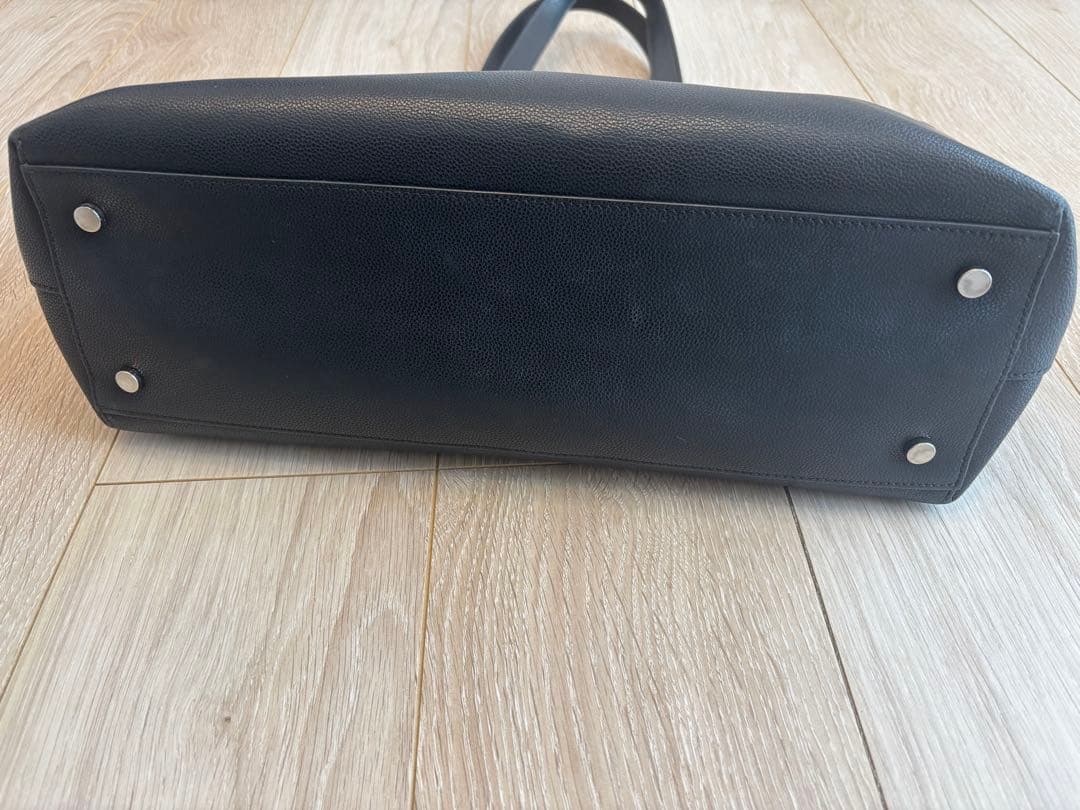 JIMMY CHOO クリスタルバックル　トートバッグ