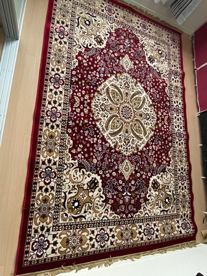 ペルシャ風ラグ 赤とクリーム色　286×177cm