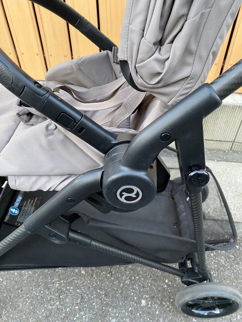サイベックス（cybex） ベビーカー　メリオ　カーボン