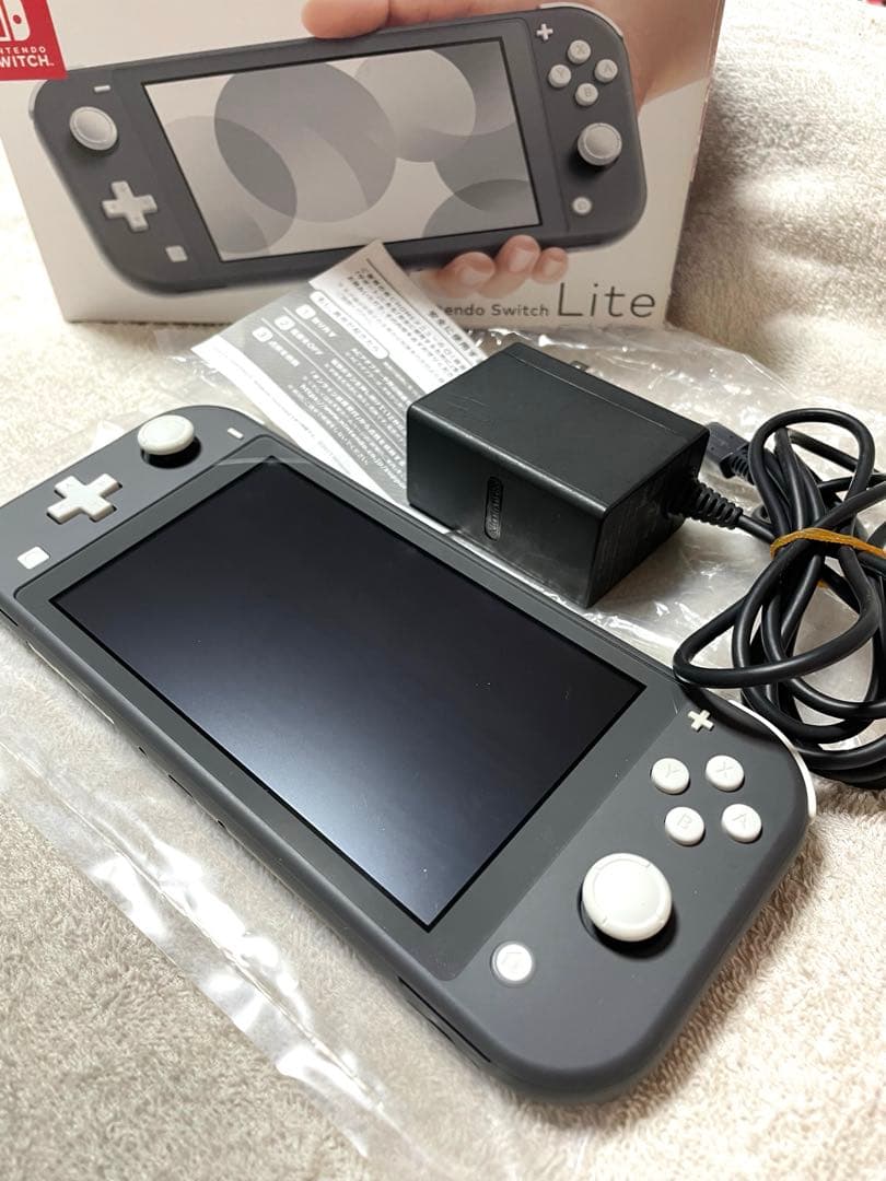 【極美品】Nintendo Switch Lite グレー付属品完備・動作確認済