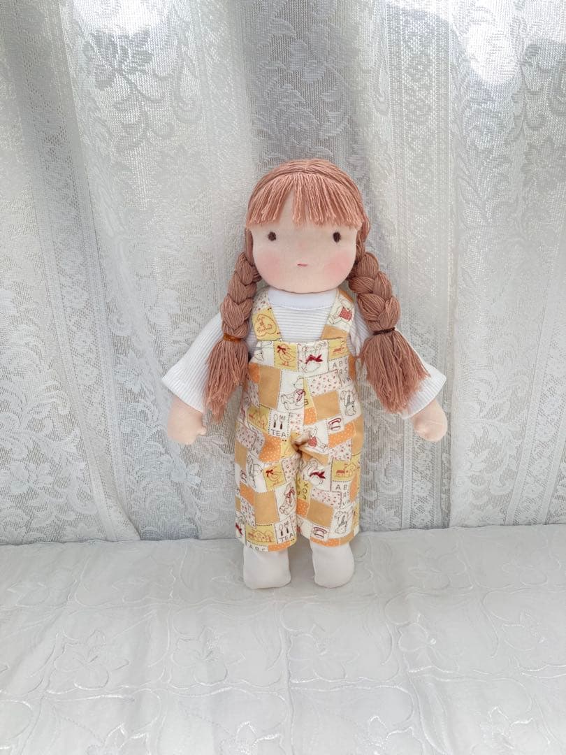 ウォルドルフ人形30㎝と着替え服セット