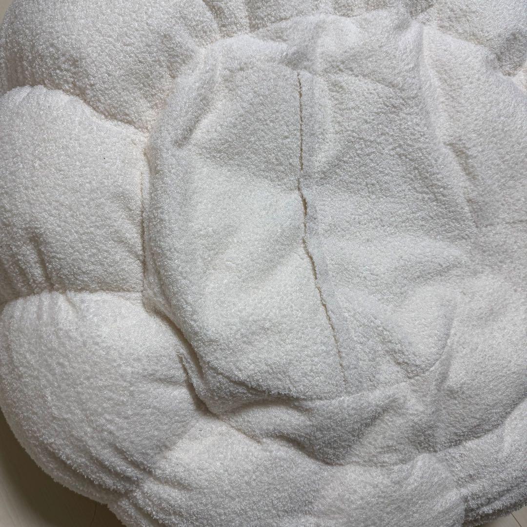 smoo ビーズクッション ホワイト 小