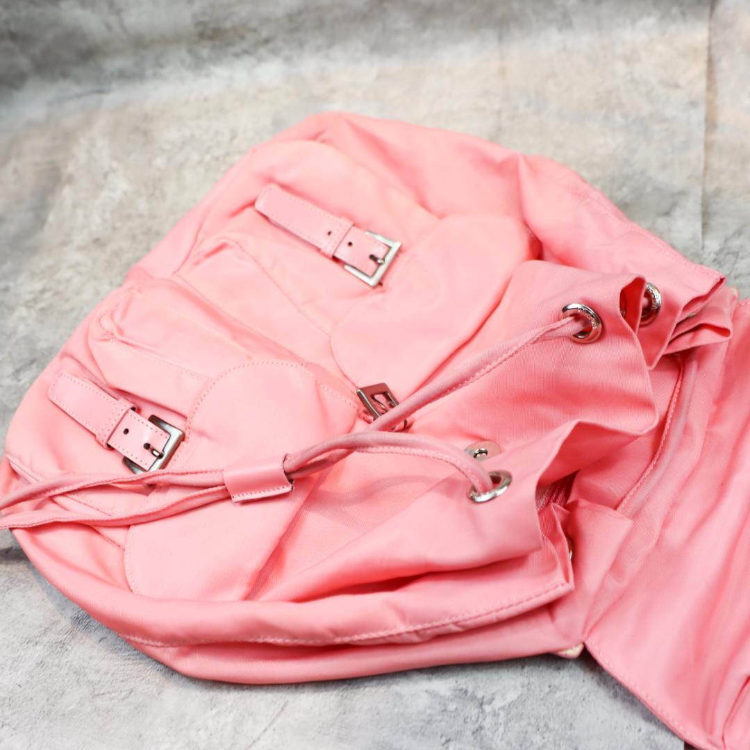 PRADA プラダ ナイロン リュックサック ピンク 三角ロゴプレート