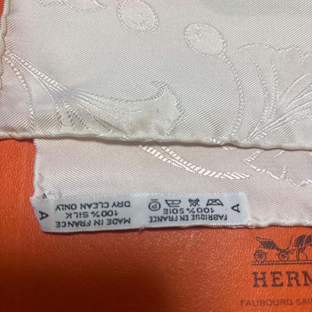 専用　美品HERMES カレ90 DAIMYO 日出る国の皇子スカーフ箱付