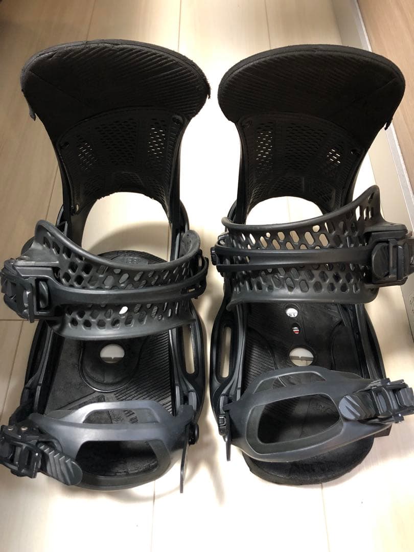 【絶版】22-23 BURTON MALAVITA EST （M）