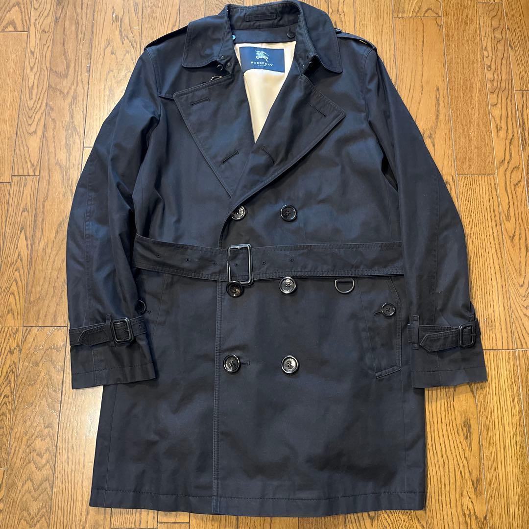 Burberryブラックトレンチコート